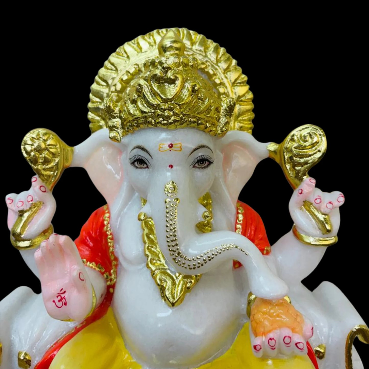 top design view of Shree Ganesh statue with crown detailing