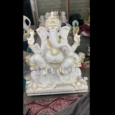 Handcrafted Pillaiyar Marble Murti – White Marble Ganesh Idol by Salvik India